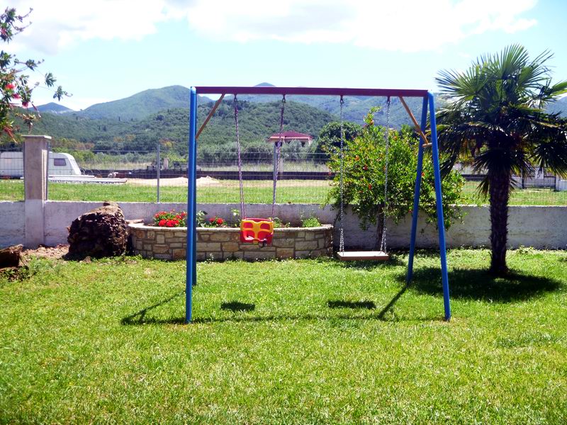 villa-anna-corfu-playground-kids-swing
